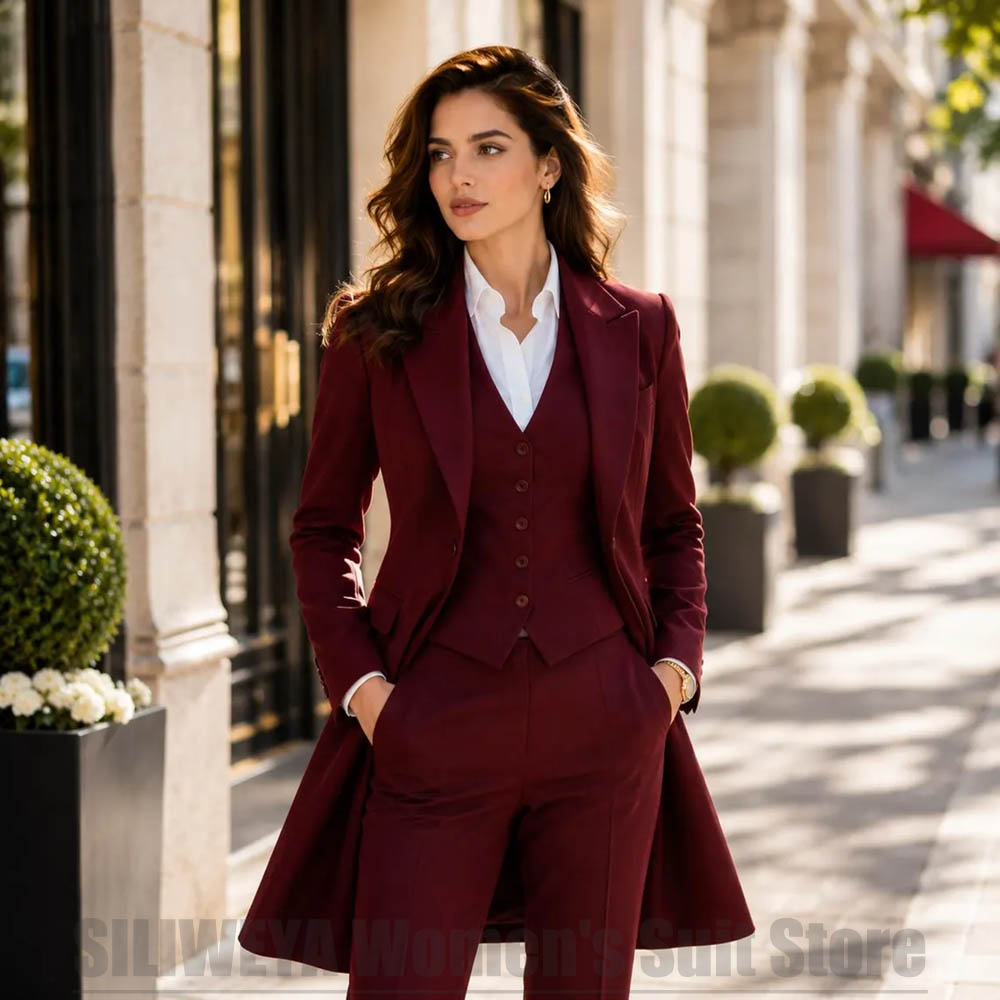 Women Formal Wear With Blazer - Модный женский костюм-тройка: элегантный пиджак с