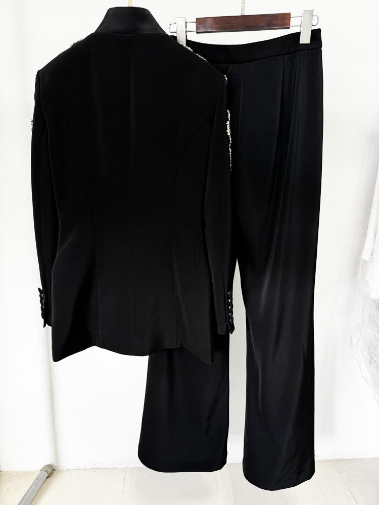 Новейший дизайнерский костюм H – обзор и цена Formal Attire Woman