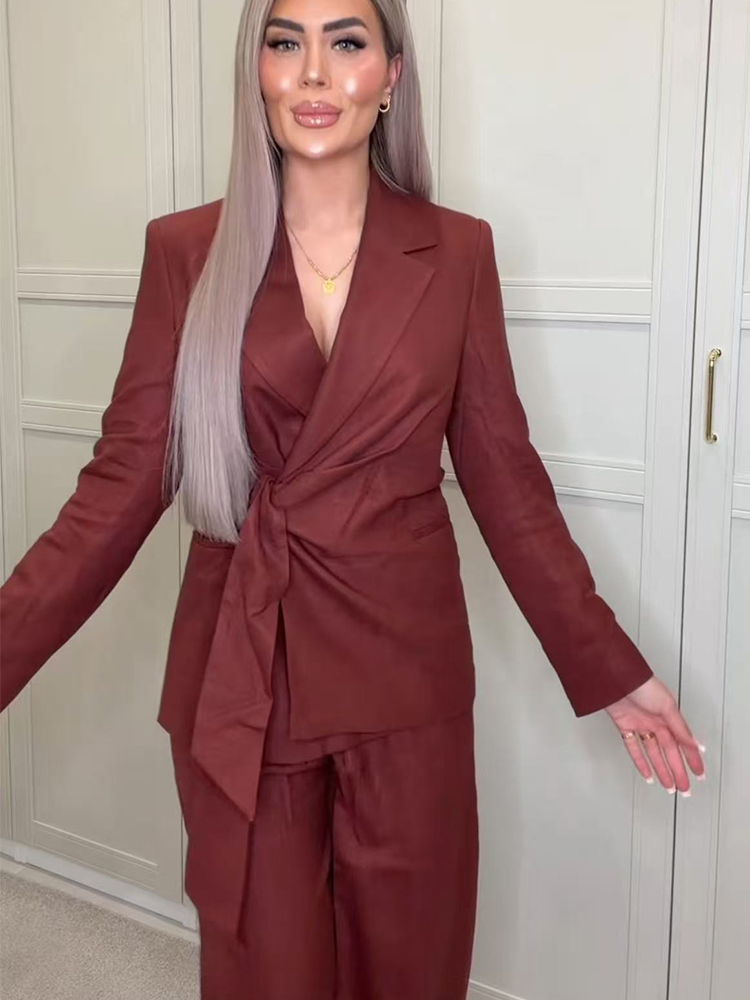 Модный офисный костюм для женщ – обзор и цена Women Formal Wear With Blazer